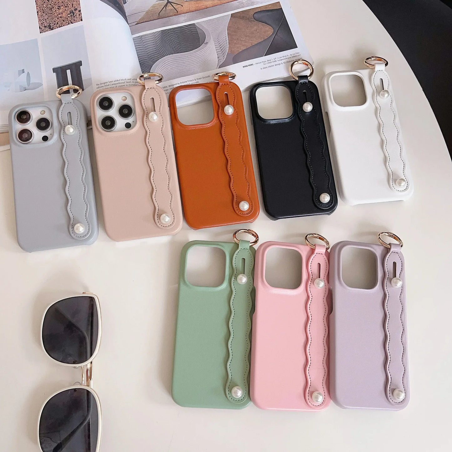 Pearl Wrist Phone Case for iPhone