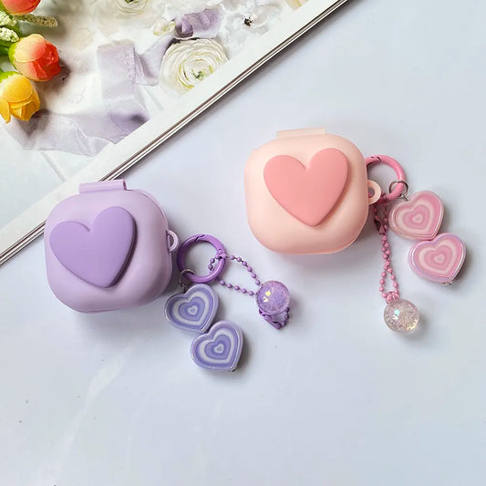 Fashion Love Keychain Silicone Galaxy Buds Cover