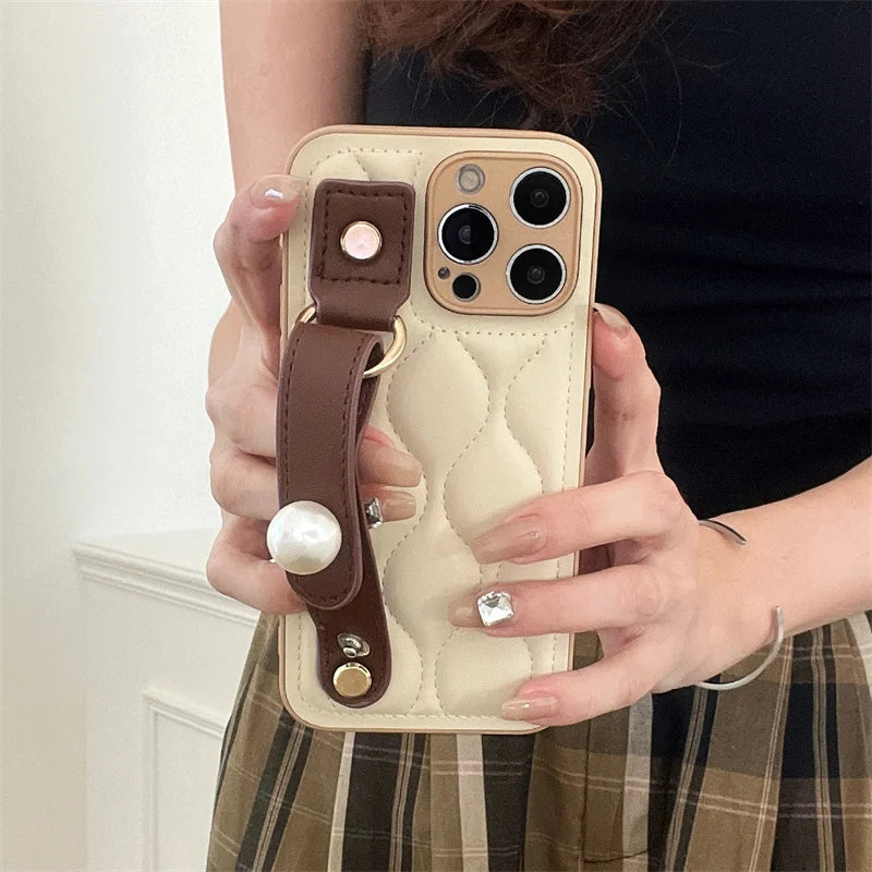 Water Ripple Pearl Wrist Strap Phone Case For iPhone